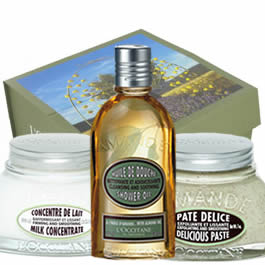 Almond Delicious Delights Gift Box