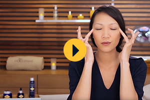 Massagem relaxante dos olhos