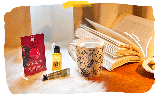 Craquez pour notre kit 100% cocooning composé de nos 3 soins favoris du moment et d'un joli mug OFFERTS dès 45€ d'achat* 