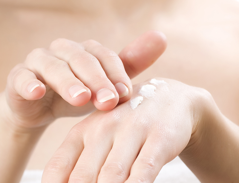 美しい手をキープするためのハンドケア方法
